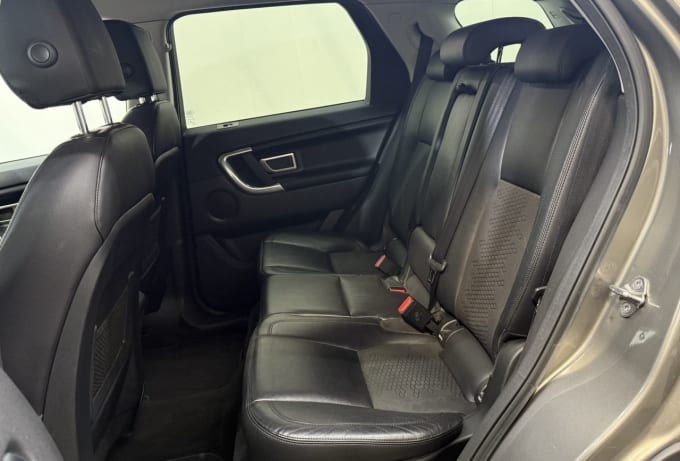 2025 Land Rover Discovery Sport