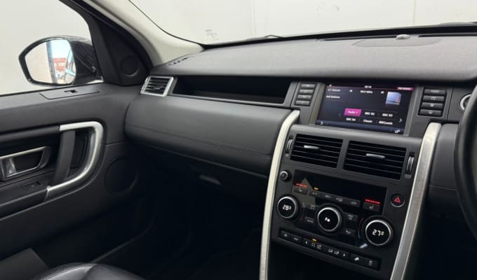 2025 Land Rover Discovery Sport