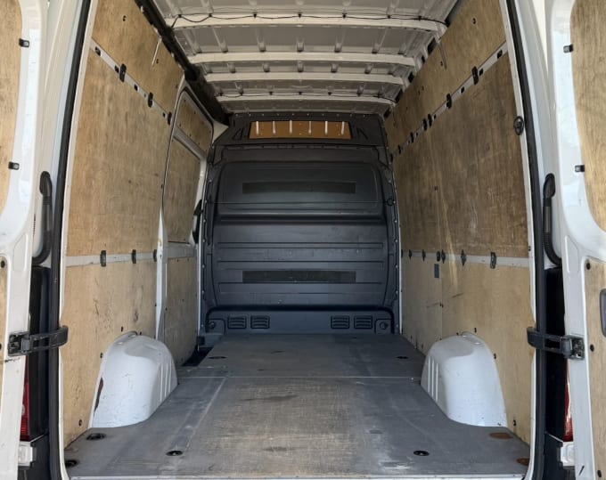 2025 Mercedes-benz Sprinter