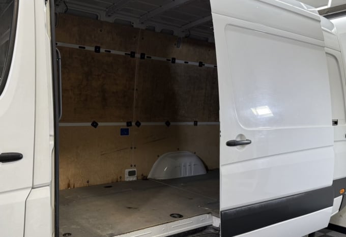 2025 Mercedes-benz Sprinter