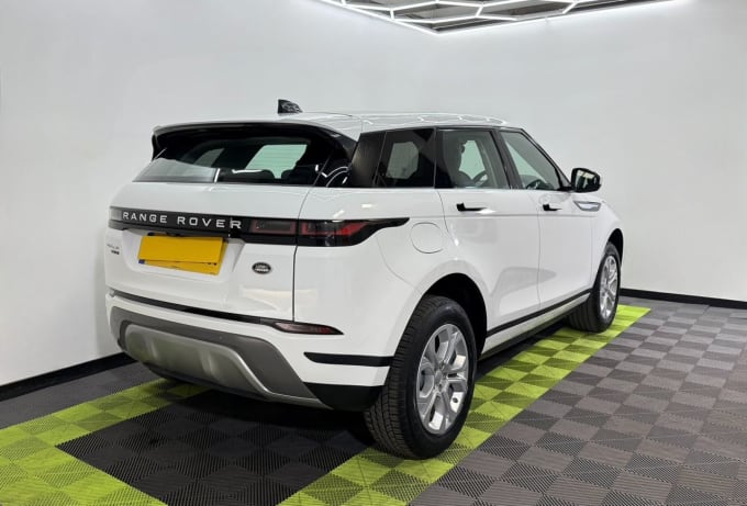 2025 Land Rover Range Rover Evoque