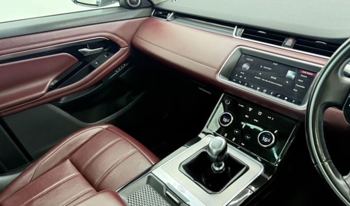 2025 Land Rover Range Rover Evoque