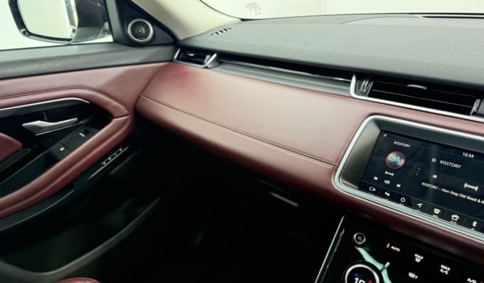 2025 Land Rover Range Rover Evoque
