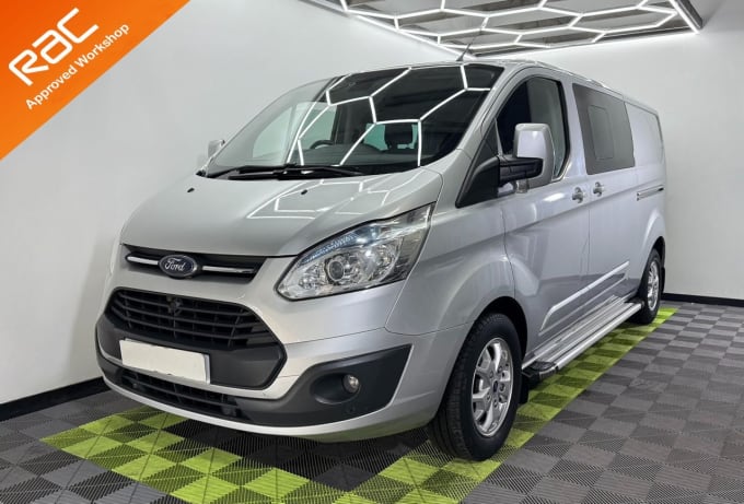 2025 Ford Transit Custom