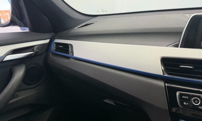 2025 BMW X1
