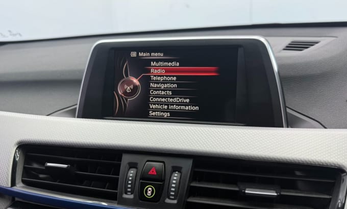 2025 BMW X1
