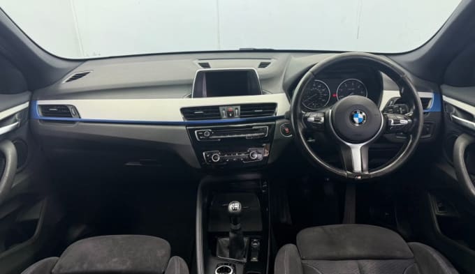 2025 BMW X1