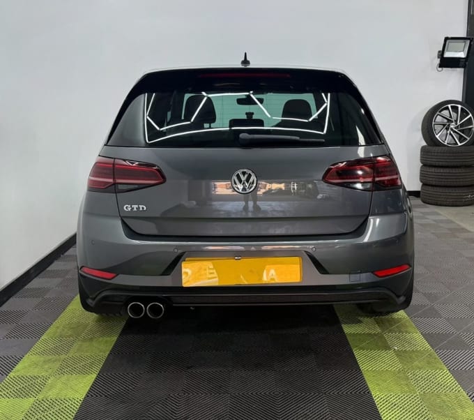 2025 Volkswagen Golf