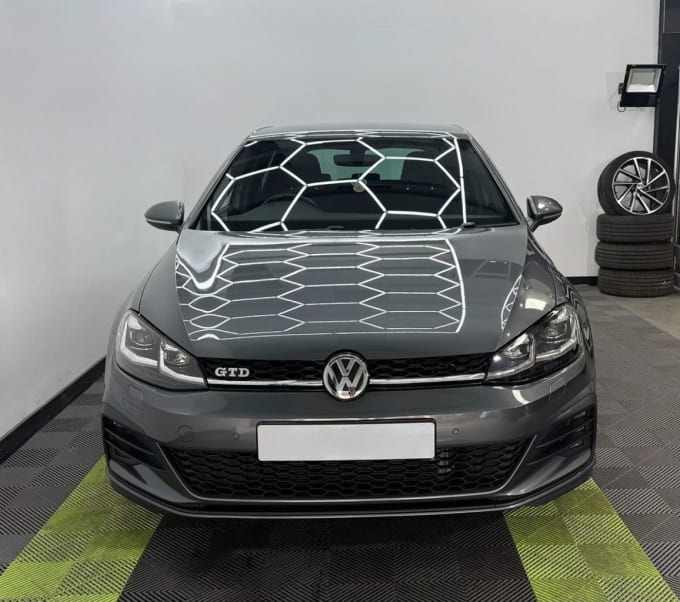 2025 Volkswagen Golf