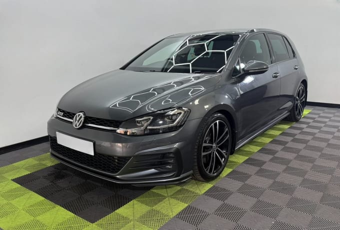 2025 Volkswagen Golf