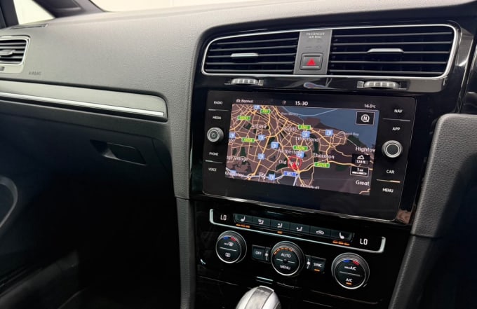 2025 Volkswagen Golf