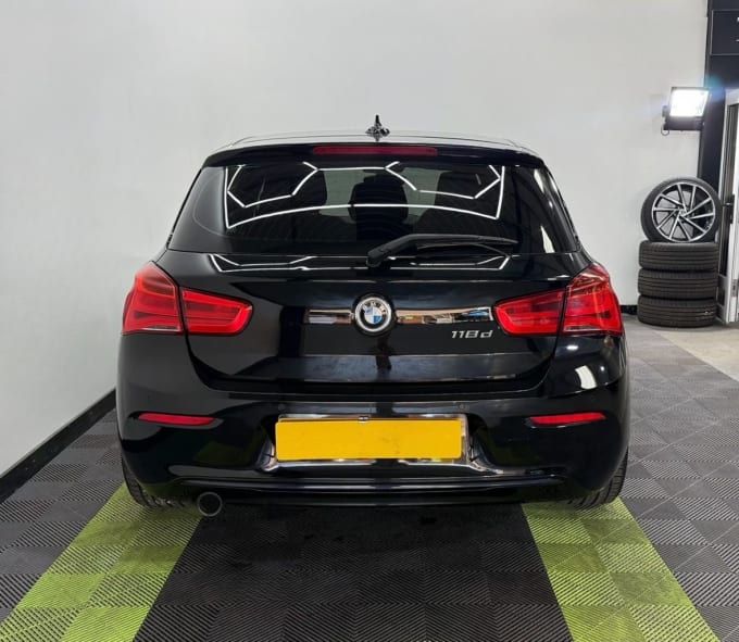 2025 BMW 1 Series