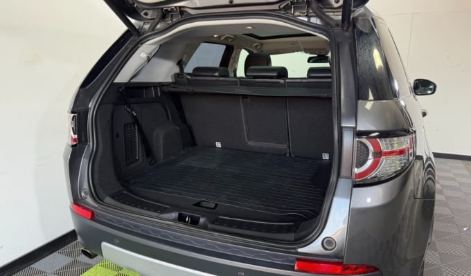 2025 Land Rover Discovery Sport