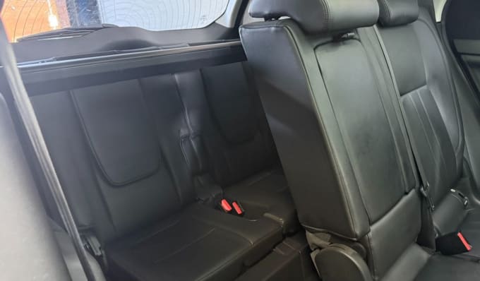 2025 Land Rover Discovery Sport