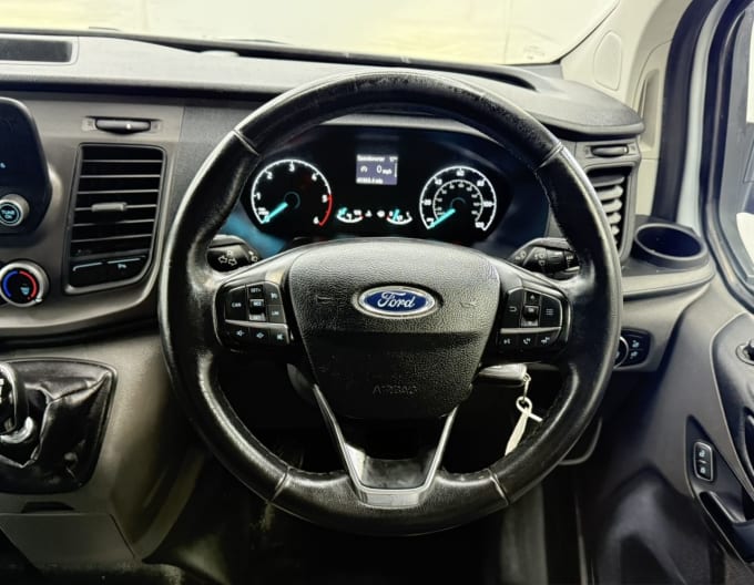 2025 Ford Transit Custom