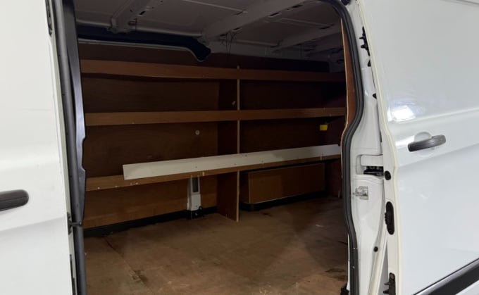 2025 Ford Transit Custom