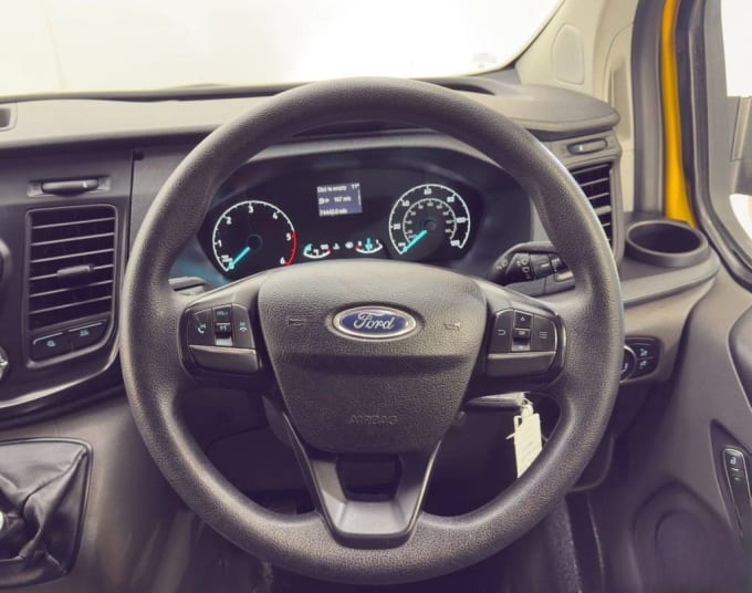 2025 Ford Transit Custom