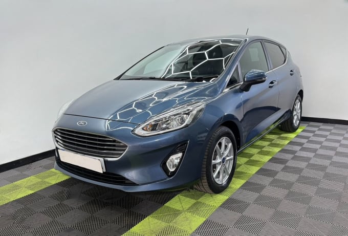 2025 Ford Fiesta