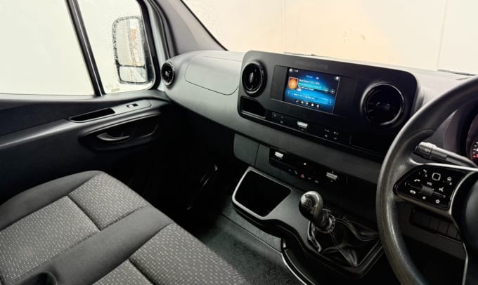 2025 Mercedes-benz Sprinter