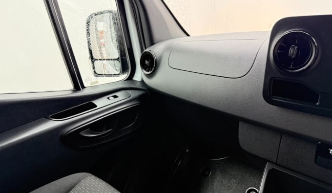 2025 Mercedes-benz Sprinter