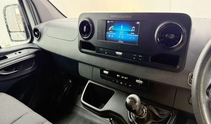 2025 Mercedes-benz Sprinter