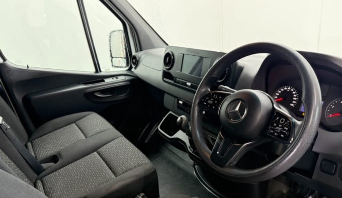 2025 Mercedes-benz Sprinter