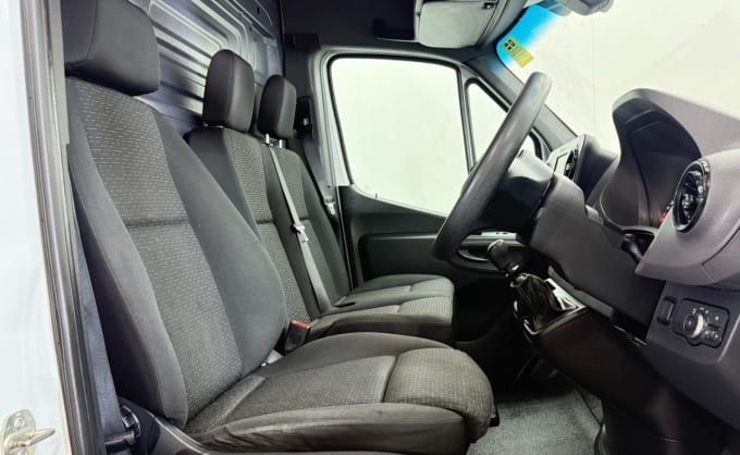 2025 Mercedes-benz Sprinter