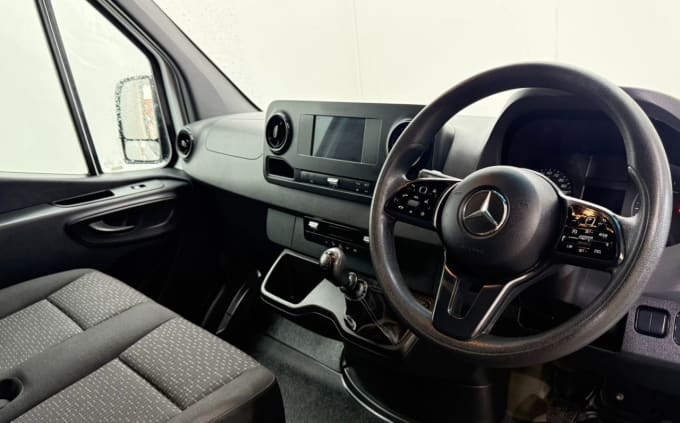 2025 Mercedes-benz Sprinter