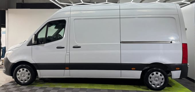 2025 Mercedes-benz Sprinter