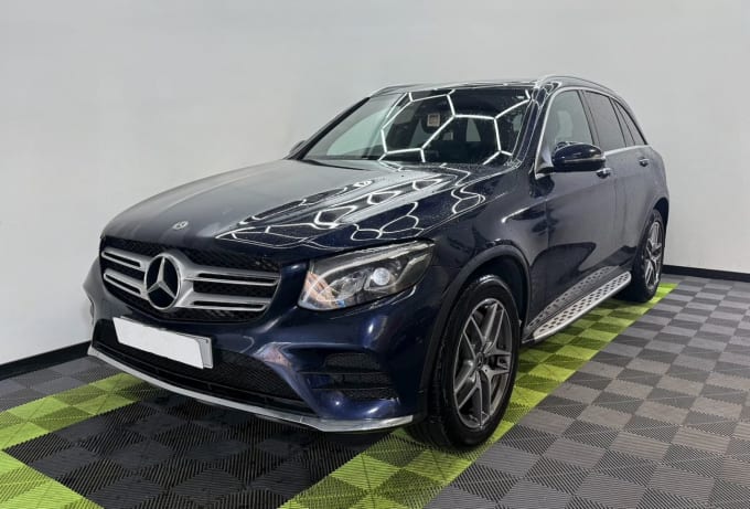 2025 Mercedes-benz Glc