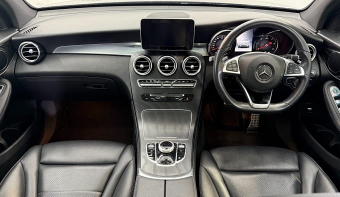 2025 Mercedes-benz Glc