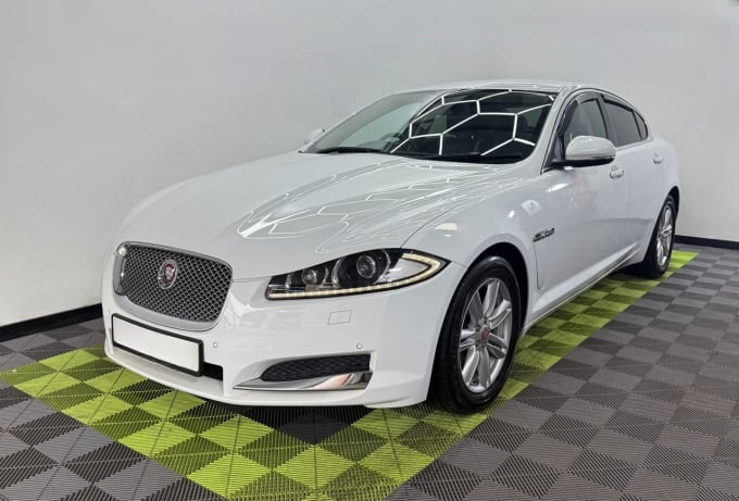2025 Jaguar Xf