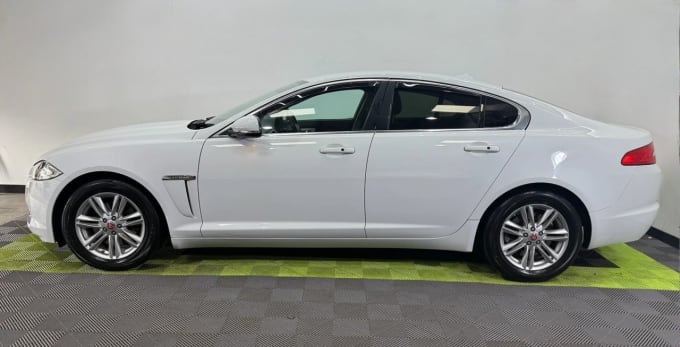 2025 Jaguar Xf