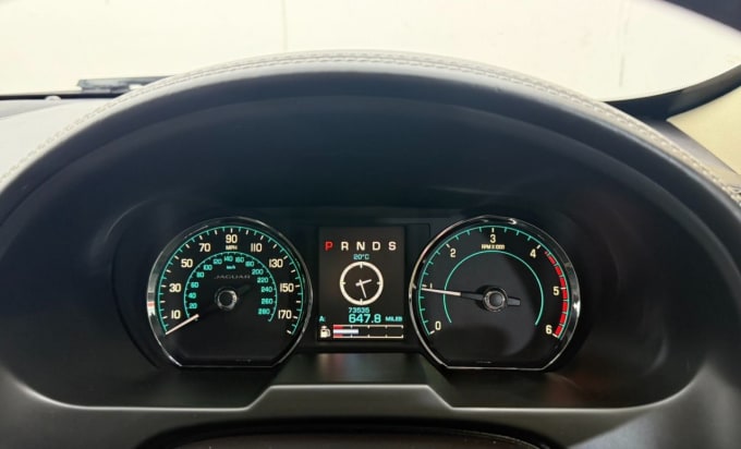 2025 Jaguar Xf