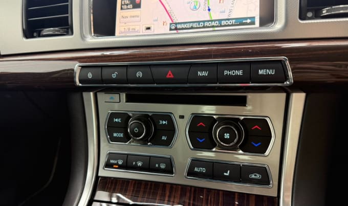 2025 Jaguar Xf