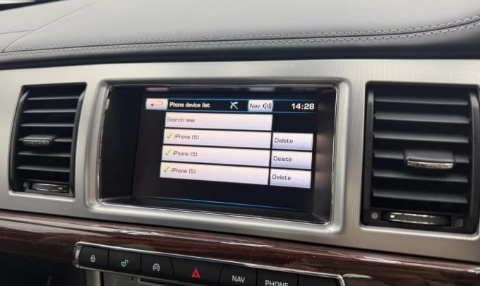 2025 Jaguar Xf