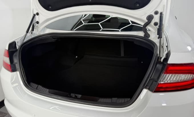 2025 Jaguar Xf