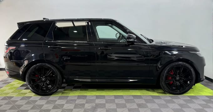 2025 Land Rover Range Rover Sport