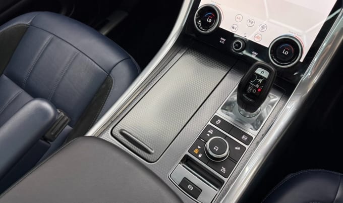 2025 Land Rover Range Rover Sport