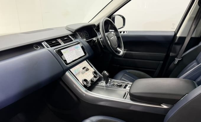 2025 Land Rover Range Rover Sport