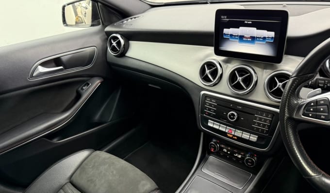 2025 Mercedes-benz 180