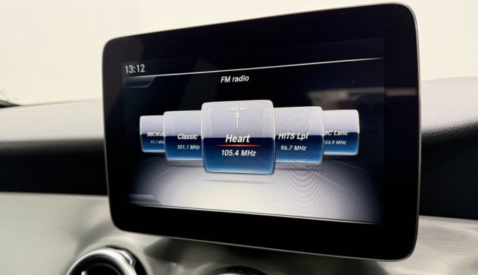 2025 Mercedes-benz 180