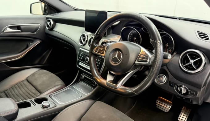 2025 Mercedes-benz 180