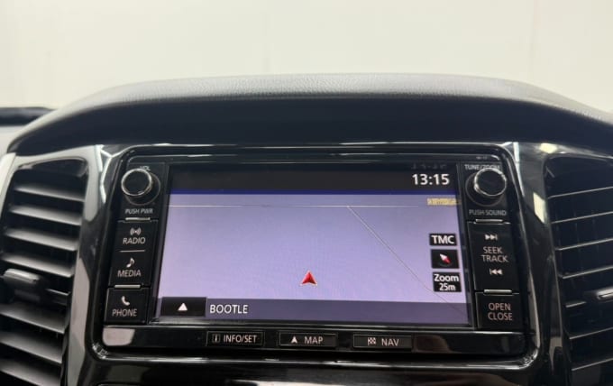 2025 Mitsubishi L200