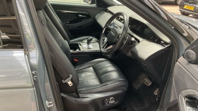 2025 Land Rover Range Rover Evoque