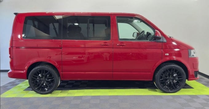 2025 Volkswagen Transporter Shuttle