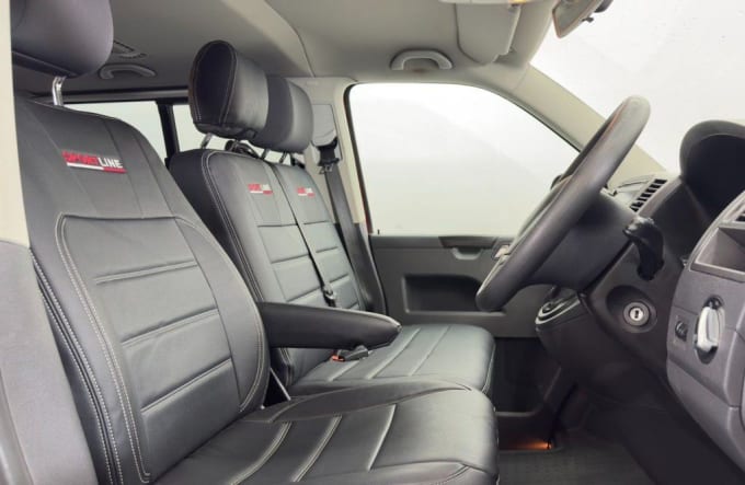 2025 Volkswagen Transporter Shuttle
