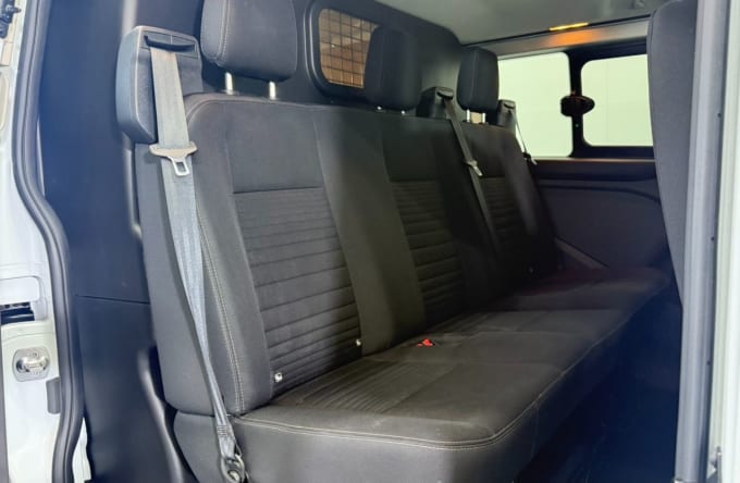 2025 Ford Transit Custom