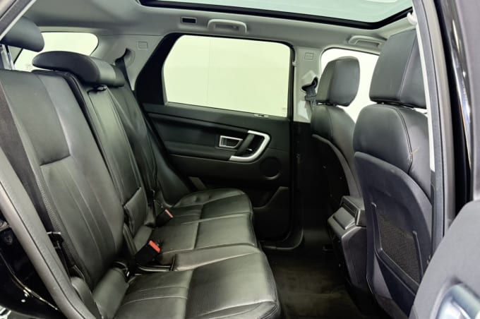 2025 Land Rover Discovery Sport