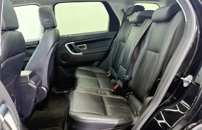 2025 Land Rover Discovery Sport